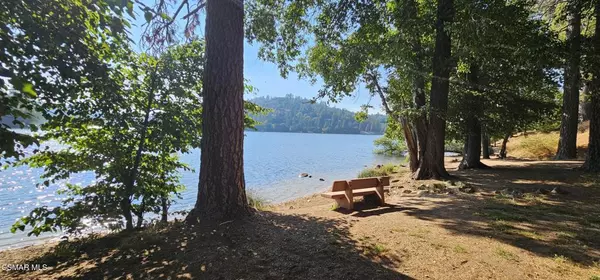 Crestline, CA 92325,23796 Scenic DR