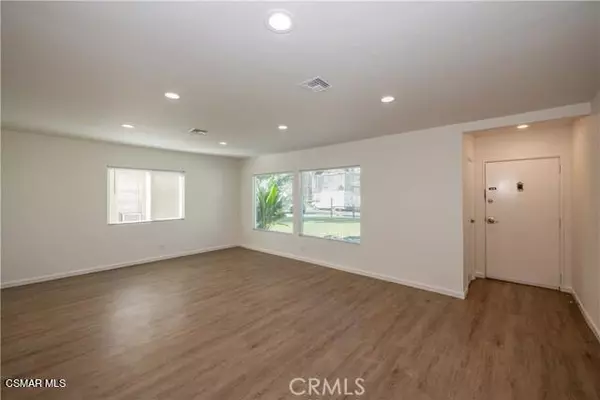 Canoga Park, CA 91303,7538 Vassar AVE