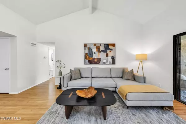 Thousand Oaks, CA 91360,769 Birchpark CIR #203