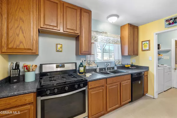 Simi Valley, CA 93065,2320 Lupin ST