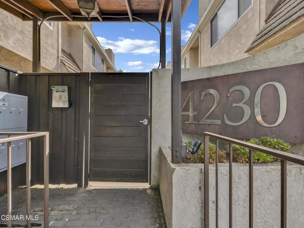 Studio City, CA 91604,4230 Whitsett AVE #9