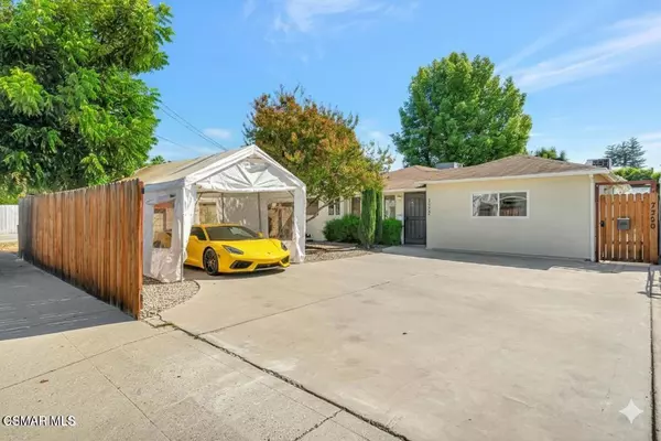 Reseda, CA 91335,7322 Lindley AVE