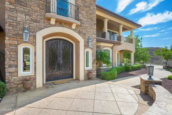 Simi Valley, CA 93065,2462 Lost Canyons DR