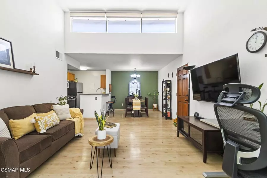 5700 Etiwanda AVE #248, Tarzana, CA 91356