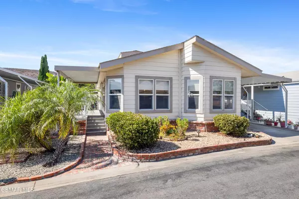195 Tierra Rejada RD #118, Simi Valley, CA 93065