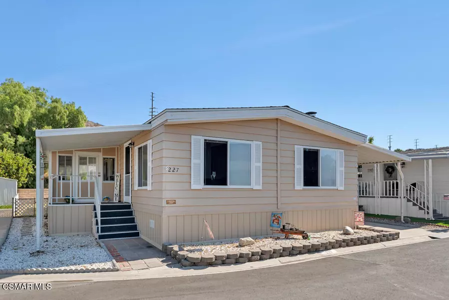 15750 Arroyo DR #227, Moorpark, CA 93021