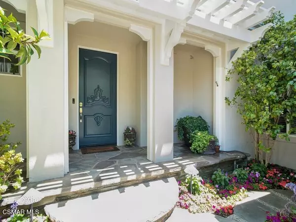 Newbury Park, CA 91320,5455 Via Olas