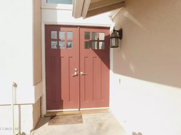 Thousand Oaks, CA 91360,467 Sundance ST