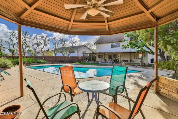 Calabasas, CA 91301,5260 Edgeware DR