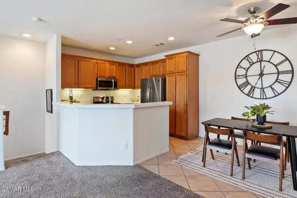 Ventura, CA 93001,2438 Kipana AVE