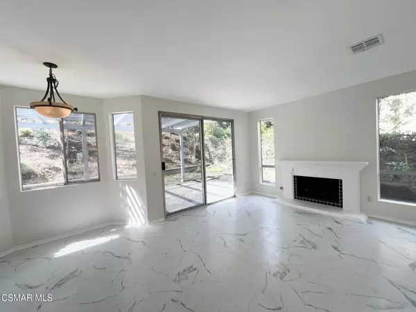 Newbury Park, CA 91320,1816 Golden Oak ST