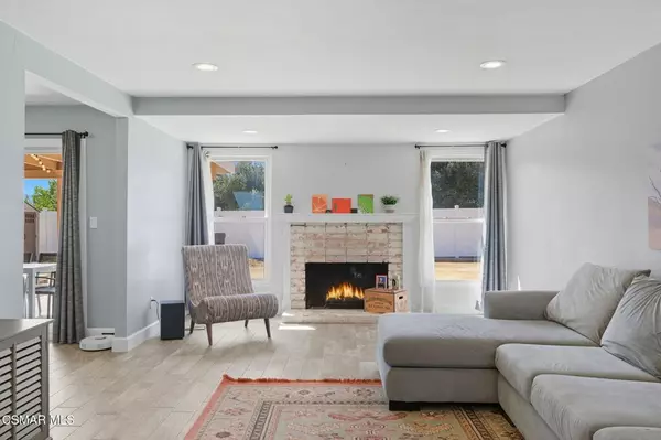 Simi Valley, CA 93063,2945 Dalhart AVE