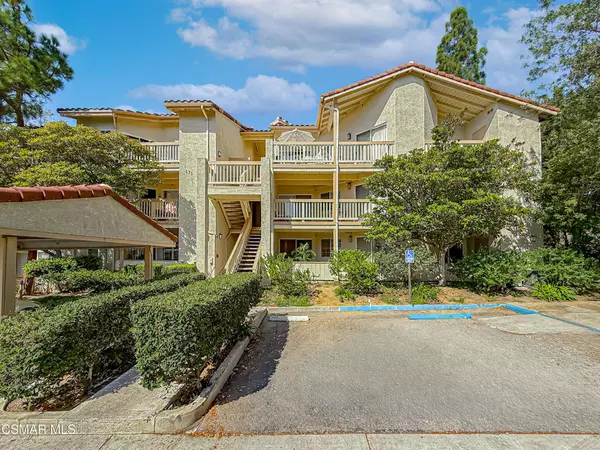 Oak Park, CA 91377,675 Oak Run TRL #206