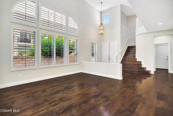 Thousand Oaks, CA 91362,3044 Ferncrest PL