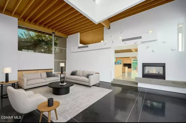 Sherman Oaks, CA 91423,3681 Alomar DR