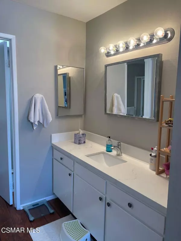 Westlake Village, CA 91361,3709 Summershore LN