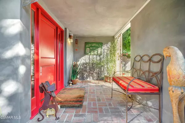 Calabasas, CA 91302,22335 De Grasse DR