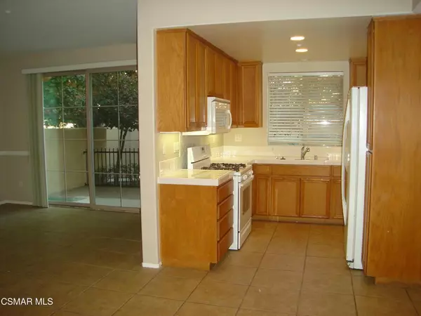 Simi Valley, CA 93065,1440 Patricia AVE #103