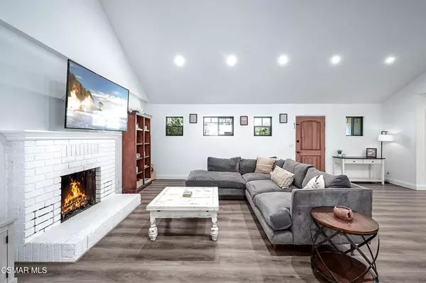 Thousand Oaks, CA 91362,96 Erbes RD