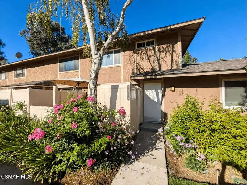 28713 Conejo View DR, Agoura Hills, CA 91301