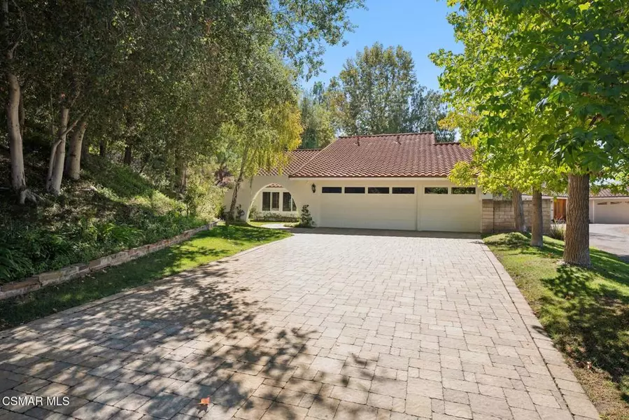 5900 Gleam CT, Agoura Hills, CA 91301