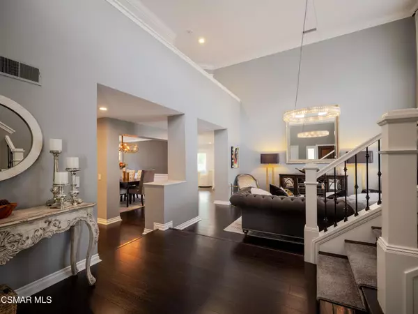 Oak Park, CA 91377,5235 Evanwood AVE