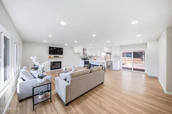 Simi Valley, CA 93063,6417 Keystone ST