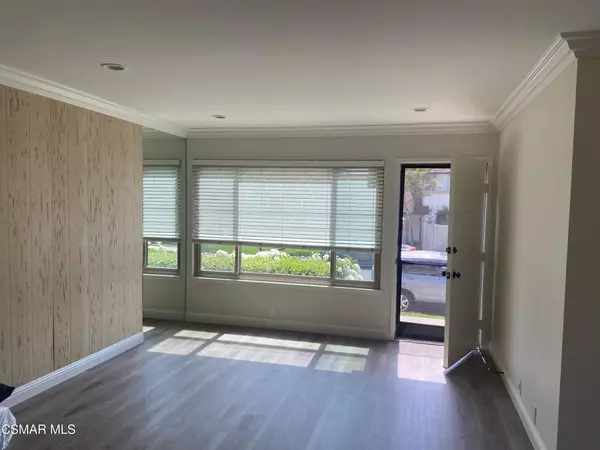 Thousand Oaks, CA 91362,2196 Dawn CT