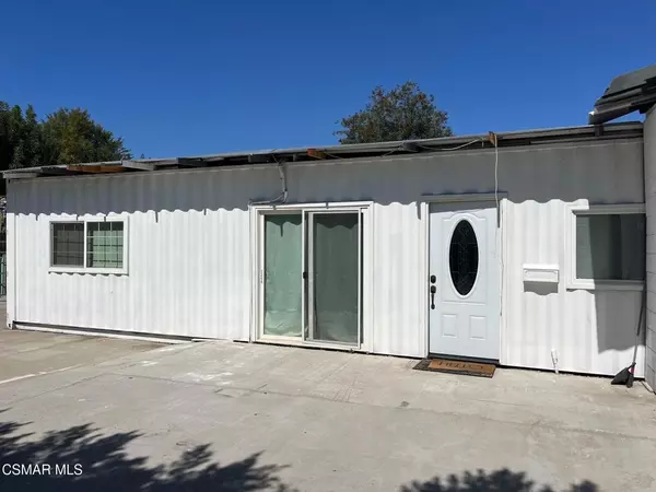 North Hills, CA 91343,8561 Orion AVE