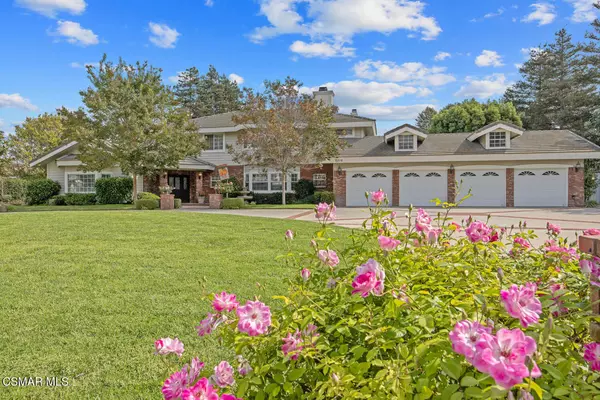 Santa Rosa, CA 93012,2216 Applewood LN