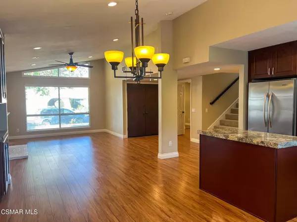 Agoura Hills, CA 91301,5458 Softwind WAY