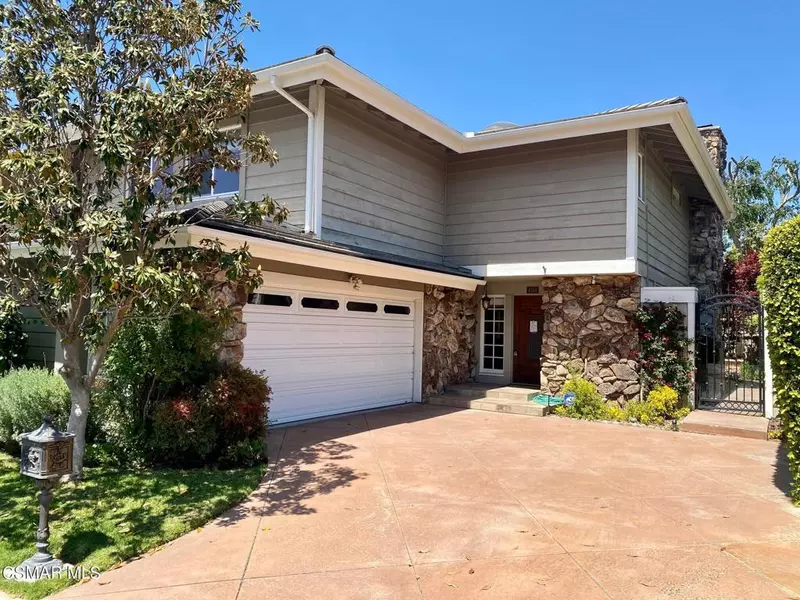 4555 Tam Oshanter DR, Westlake Village, CA 91362