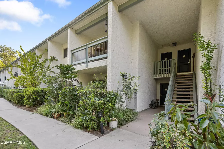 23637 Park Capri #36, Calabasas, CA 91302