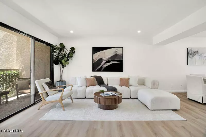 26008 Alizia Canyon DR #C, Calabasas, CA 91302