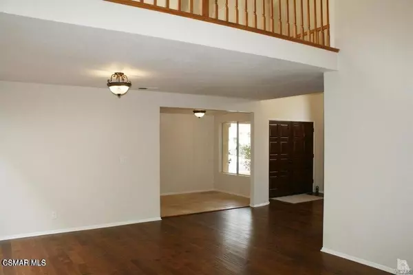 Simi Valley, CA 93065,536 Fairfield RD