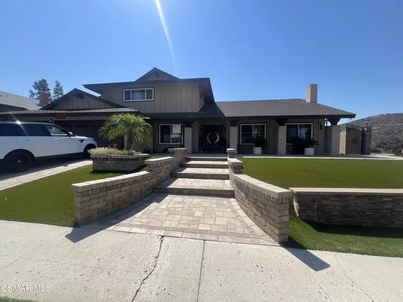 334 Avenida De Las Flores, Thousand Oaks, CA 91360