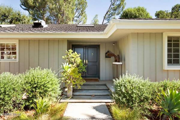 Woodland Hills, CA 91364,4658 Del Moreno DR