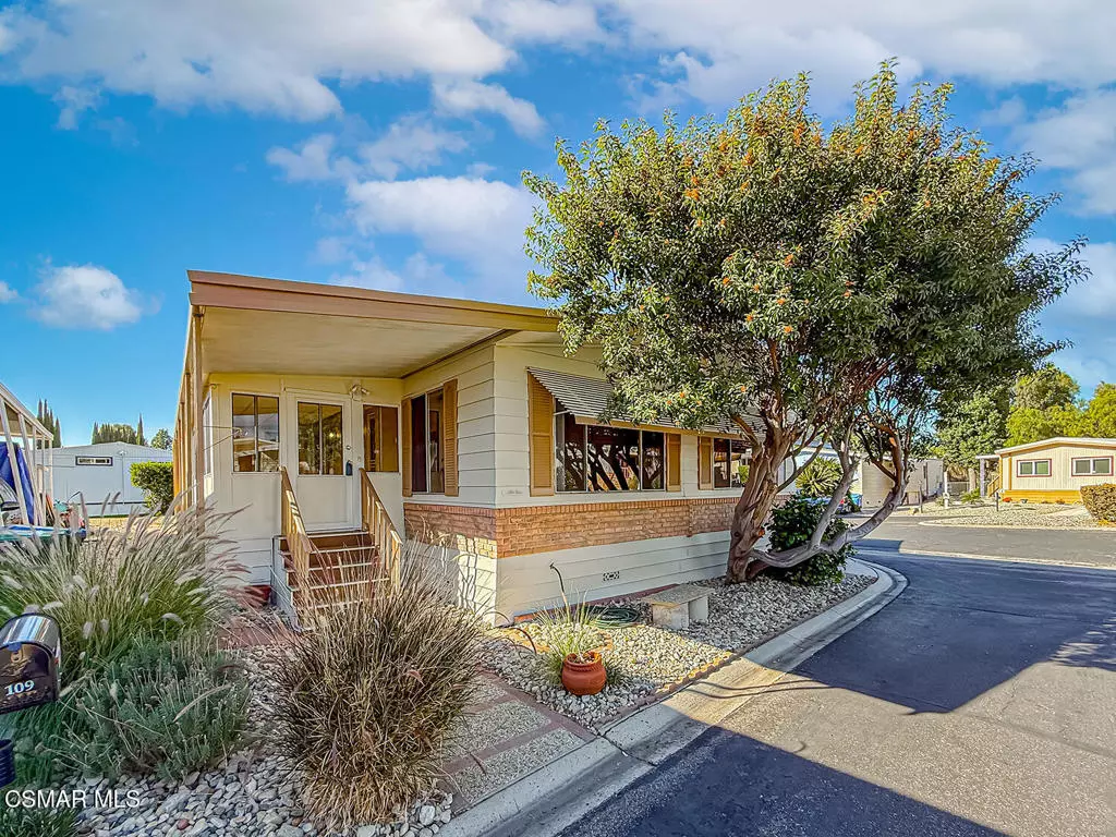 Simi Valley, CA 93063,6480 Katherine ST #109