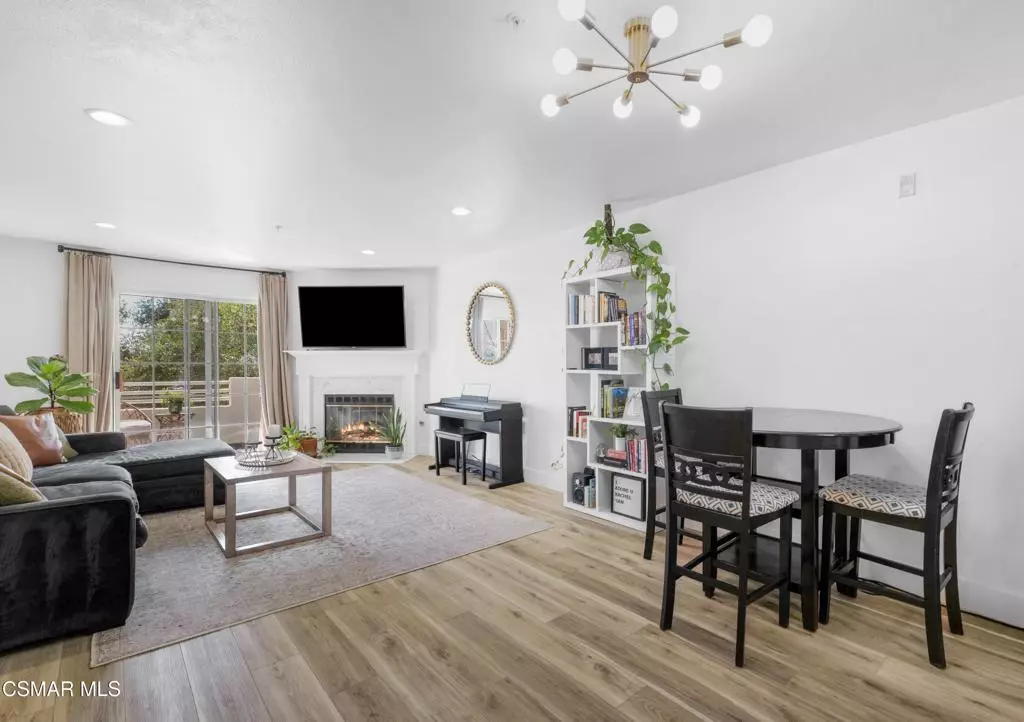 Camarillo, CA 93010,2713 Antonio DR #210