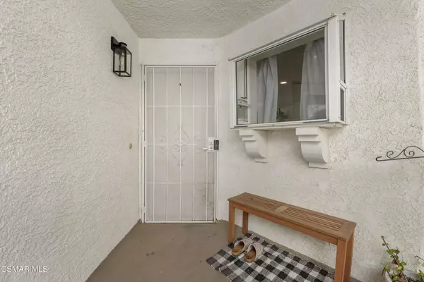 Camarillo, CA 93010,2713 Antonio DR #210