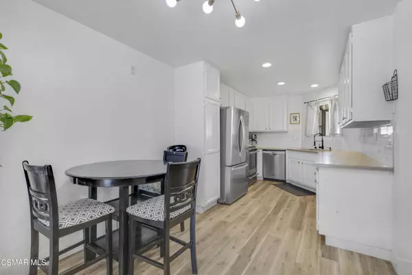 Camarillo, CA 93010,2713 Antonio DR #210