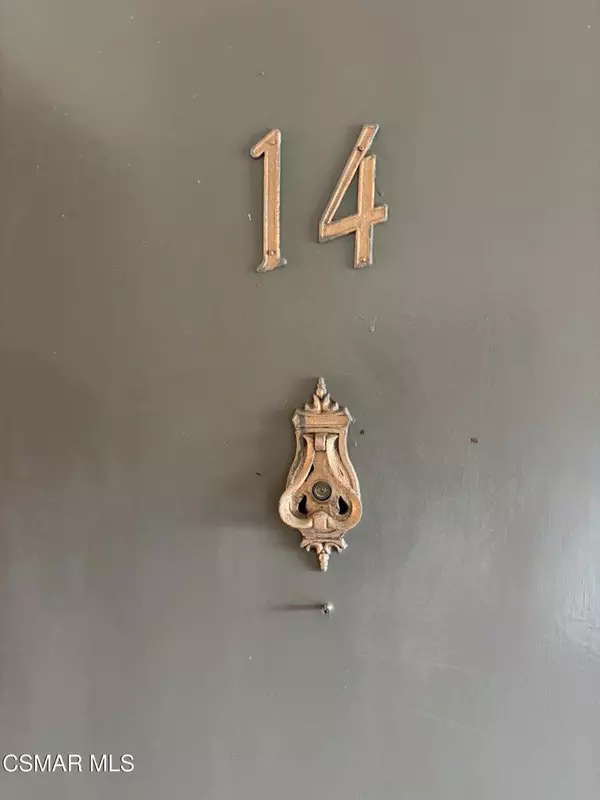 Thousand Oaks, CA 91360,324 Chestnut Hill CT #14