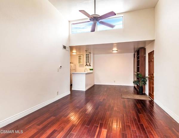 Tarzana, CA 91356,18645 Hatteras ST #237