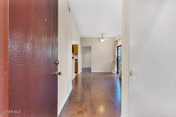 Simi Valley, CA 93063,2327 Archwood Lane #124