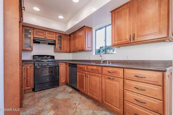 Canoga Park, CA 91304,8710 Independence AVE #307