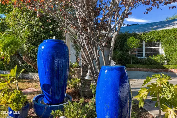 Lake Balboa, CA 91406,17649 Lemay ST