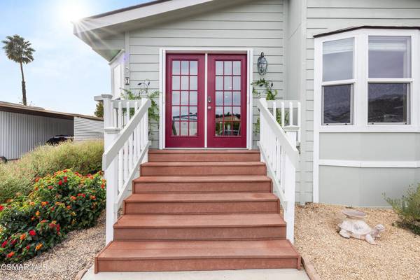 Ojai, CA 93023,1202 Loma DR #7