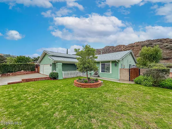 Simi Valley, CA 93065,751 Muirfield AVE