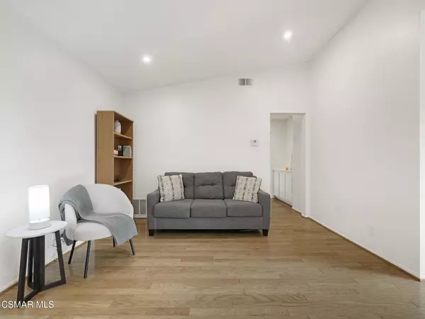 Oak Park, CA 91377,1244 Heatherview DR