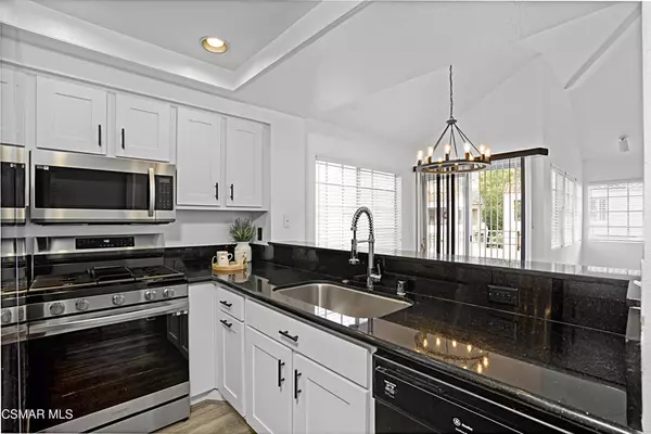 Agoura Hills, CA 91301,4240 Lost Hills RD #1907